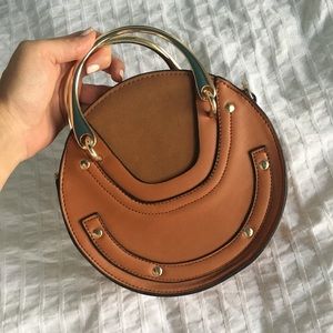 Circle bag - no strap!